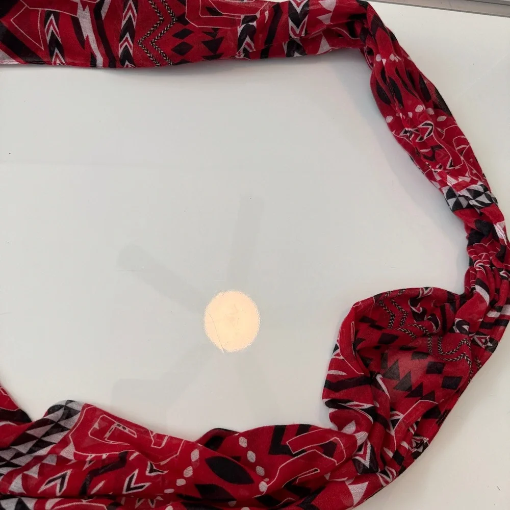 Oklahoma Sooners OU Red Black White Geometric Logo‎ Infinity Loop Scarf
